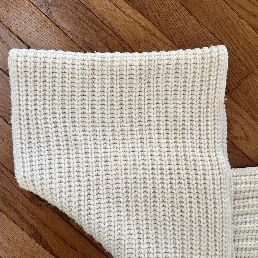 🤍 J. CREW women’s infinity scarf cream off white chunky knit